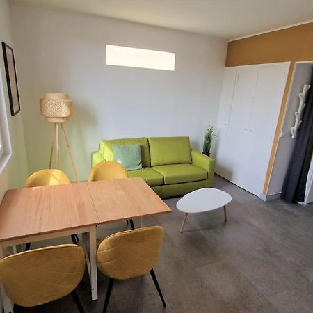 Appartement Ouistreham Proche Centre Et Plage Екстер'єр фото